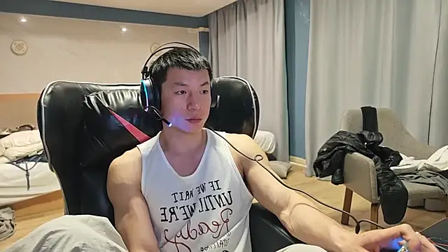 AAASuck online show from 31, 3, 2026