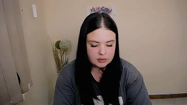  Trisha li online show from 17, 9, 2025