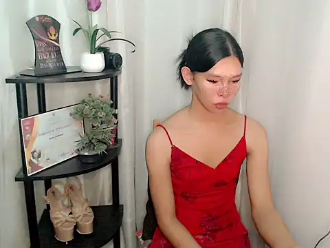 slutty whore anne online show from 12, 4, 2026