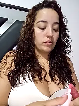 LoanaSantos online show from 8, 10, 2025