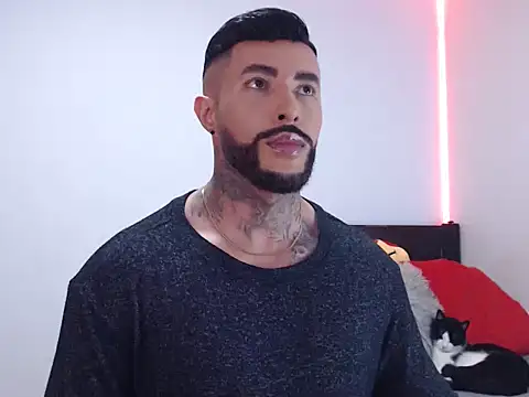 andrea de lucaa online show from 18, 11, 2025