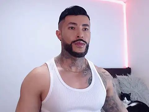 andrea de lucaa online show from 21, 11, 2025