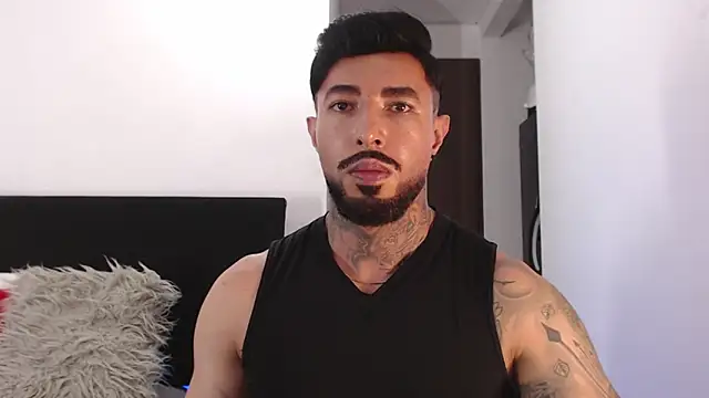 Snapshot of andrea_de_lucaa chatting on 10, 6, 2026 andrea de lucaa online show from 10, 6, 2026