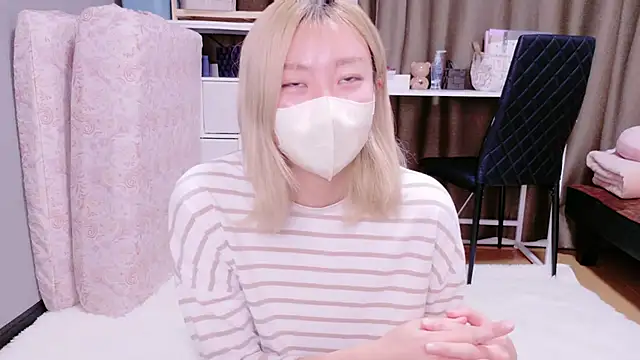 Snapshot of Nana__ch chatting on 2, 12, 2025 Nana ch online show from 2, 12, 2025