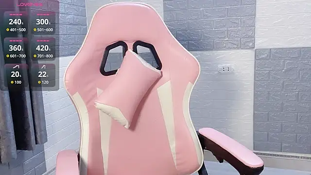 Snapshot of Orianna69 chatting on 19, 9, 2025 Orianna69 online show from 19, 9, 2025