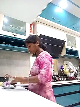 Sneha16 online show from 9, 9, 2025