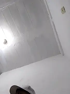 Snapshot of ElNino_1005 chatting on 12, 9, 2025 ElNino 1005 online show from 12, 9, 2025