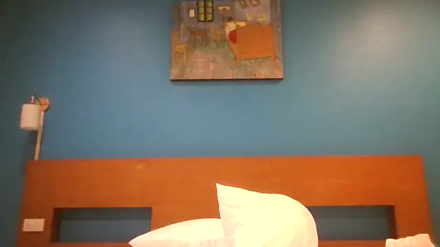   Leyla   online show from 16, 12, 2025