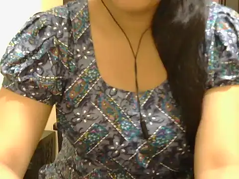 Snapshot of fairy_queen07 chatting on 12, 9, 2025 fairy queen07 online show from 12, 9, 2025