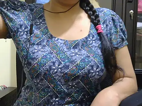 Snapshot of fairy_queen07 chatting on 21, 9, 2025 fairy queen07 online show from 21, 9, 2025