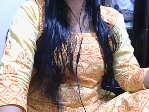 Snapshot of fairy_queen07 chatting on 6, 10, 2025 fairy queen07 online show from 6, 10, 2025