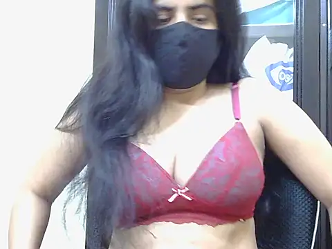 Snapshot of fairy_queen07 chatting on 7, 10, 2025 fairy queen07 online show from 7, 10, 2025