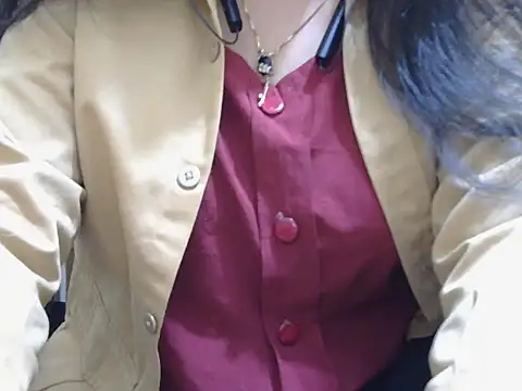 Snapshot of fairy_queen07 chatting on 18, 11, 2025 fairy queen07 online show from 18, 11, 2025