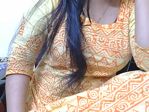 Snapshot of fairy_queen07 chatting on 25, 11, 2025 fairy queen07 online show from 25, 11, 2025