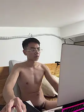 XTTX49 online show from 24, 3, 2026