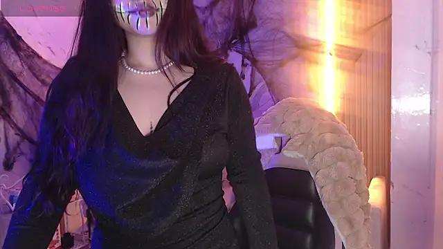 Sophia tf online show from 28, 10, 2025