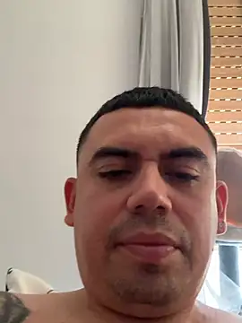Snapshot of davidxxx099 chatting on 5, 7, 2026 davidxxx099 online show from 5, 7, 2026