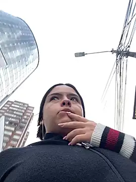 EmilyHarperr online show from 24, 10, 2025