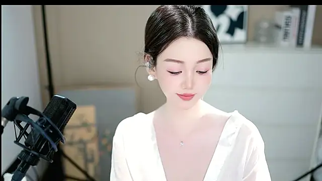 abbyli12 online show from 18, 12, 2025