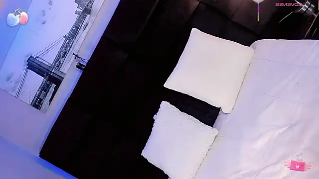 Ana Paaula23 online show from 9, 1, 2026