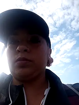 Mariana-94 online show from 5, 12, 2025