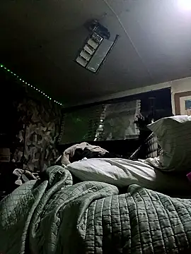 bearded cross online show from 16, 1, 2026