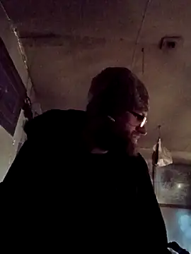 bearded cross online show from 16, 2, 2026