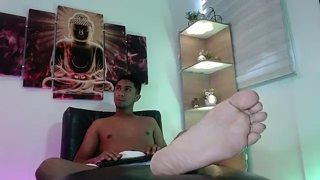 Snapshot of Sander_ath chatting on 2, 11, 2025 Sander ath online show from 2, 11, 2025