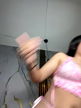 Gaby-Herrera online show from 9, 9, 2025