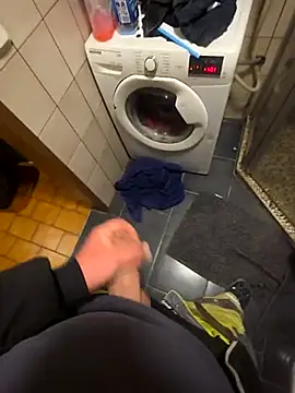 bigdicksklave online show from 26, 3, 2026