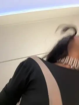 Bella Vixen  online show from 22, 10, 2025