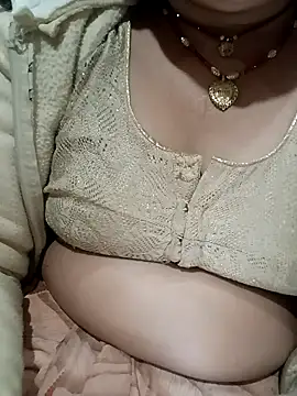 CUTGIRL76 online show from 13, 1, 2026