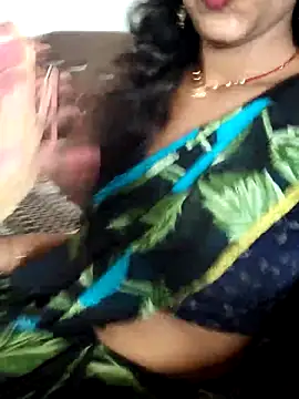 Snapshot of AnanyaKapoor89 chatting on 13, 9, 2025 AnanyaKapoor89 online show from 13, 9, 2025