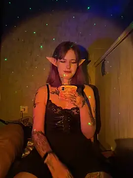 n1ghtcloud online show from 26, 10, 2025