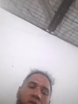 Snapshot of Miler247198 chatting on 17, 11, 2025 Miler247198 online show from 17, 11, 2025