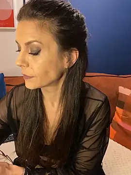 Aria Storm  online show from 1, 2, 2026