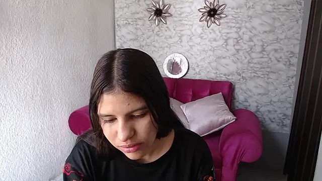 Evagirl69 online show from 1, 4, 2026