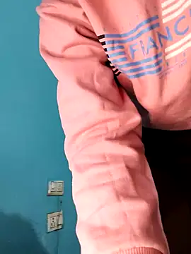 Snapshot of Nisha_cam12 chatting on 14, 11, 2025 Nisha cam12 online show from 14, 11, 2025