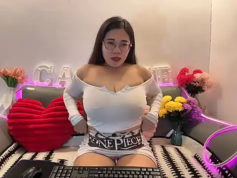 candiceempire online show from 17, 2, 2026