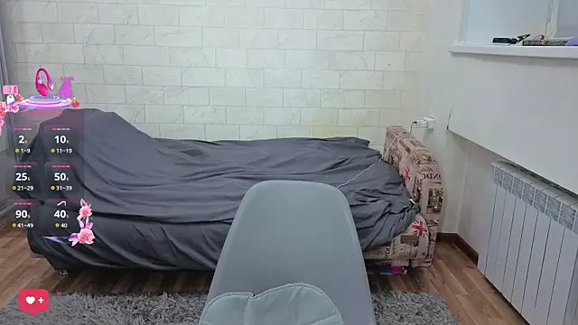 Snapshot of AlisaWyn chatting on 20, 10, 2025 AlisaWyn online show from 20, 10, 2025