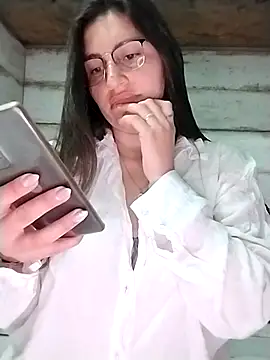 Snapshot of LolatuMiel chatting on 14, 1, 2026 LolatuMiel online show from 14, 1, 2026