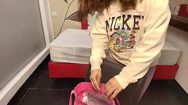 SexyRachel  online show from 19, 9, 2025