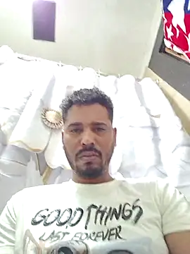 Snapshot of Danypeluche chatting on 20, 9, 2025 Danypeluche online show from 20, 9, 2025