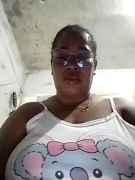 Big ass submissive online show from 22, 10, 2025