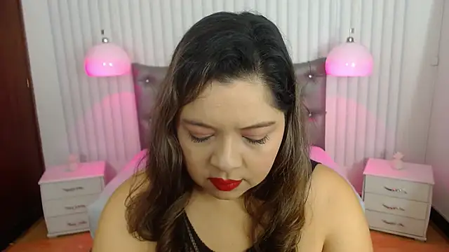Snapshot of alessia_ricci chatting on 11, 9, 2025 alessia ricci online show from 11, 9, 2025