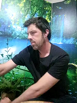 welcome-to-the-jungle online show from 4, 7, 2026