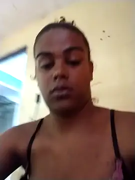 Snapshot of Darcybrenner chatting on 14, 10, 2025 Darcybrenner online show from 14, 10, 2025