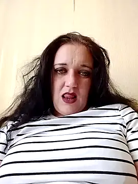 Snapshot of SherryLady291 chatting on 2, 11, 2025 SherryLady291 online show from 2, 11, 2025