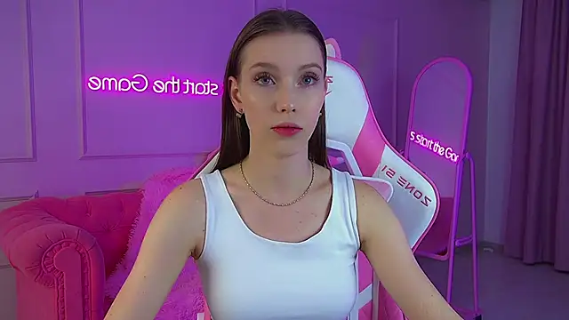 Snapshot of VeronicaVances chatting on 20, 11, 2025 VeronicaVances online show from 20, 11, 2025