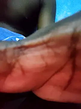 Snapshot of BlackCobraOwner chatting on 17, 11, 2025 BlackCobraOwner online show from 17, 11, 2025